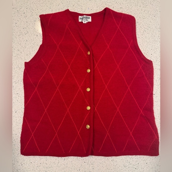 Vintage Pendleton Red Argyle Knit Vest with Gold Buttons - Picture 1 of 7
